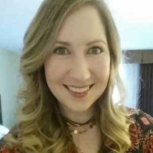 Meet your Posher, Abbey